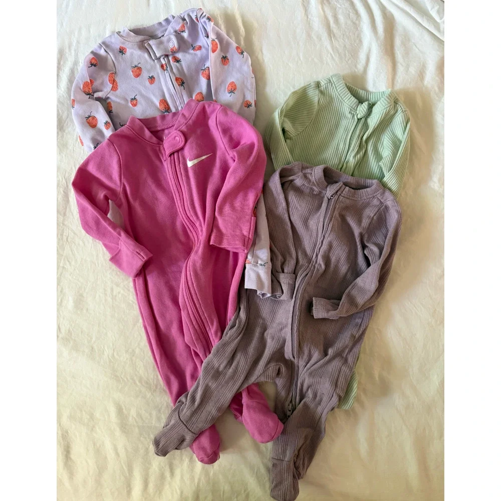 Infant Girl Clothing Lot 0-3 Months Baby Girl Clothes Outfit Bundle EUC 4 PIECE
